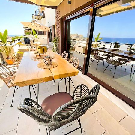 Luxury Designer Apartment - Unbeatable Sea Views أغيلاس المظهر الخارجي الصورة
